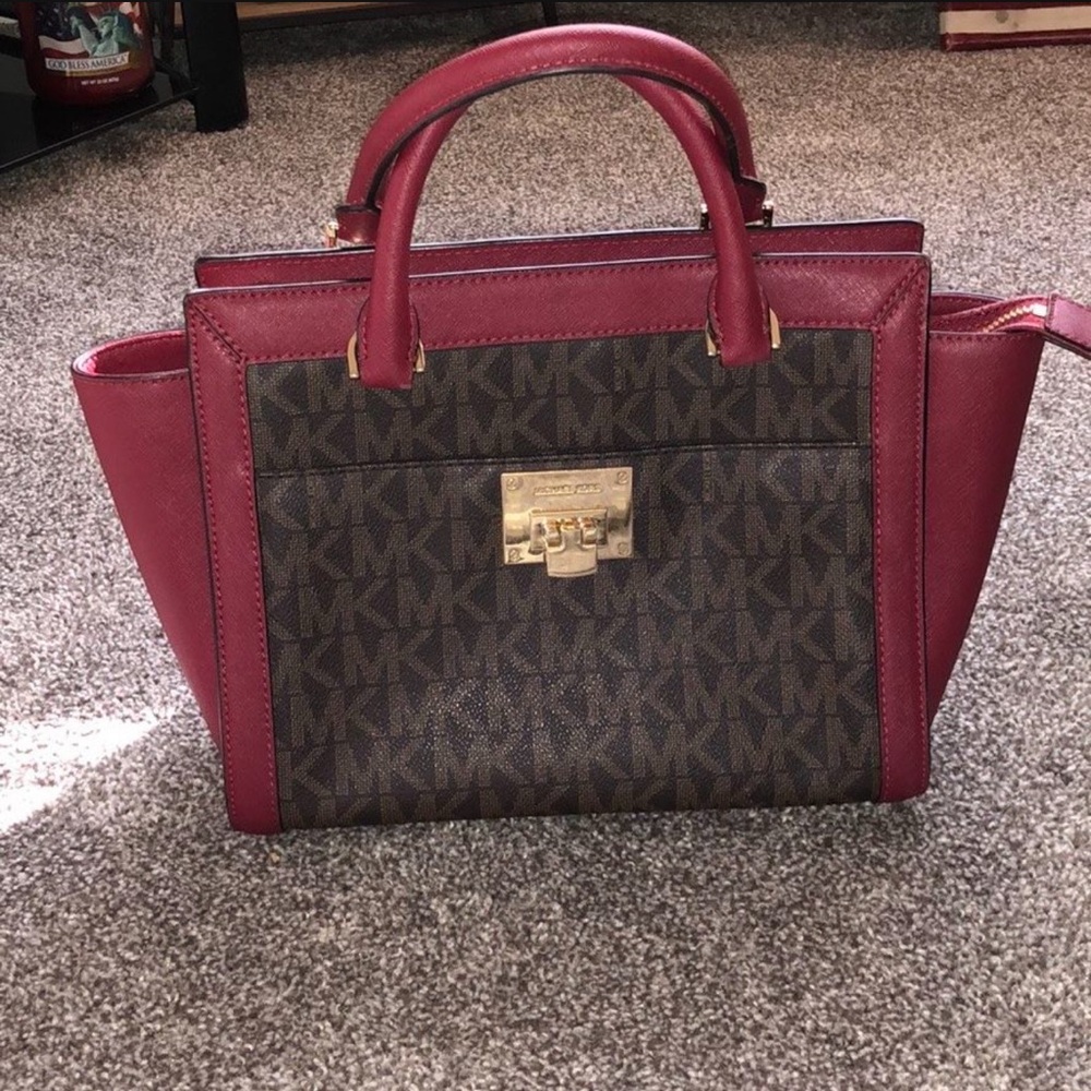 Brown and Maroon Michael Kors purse!